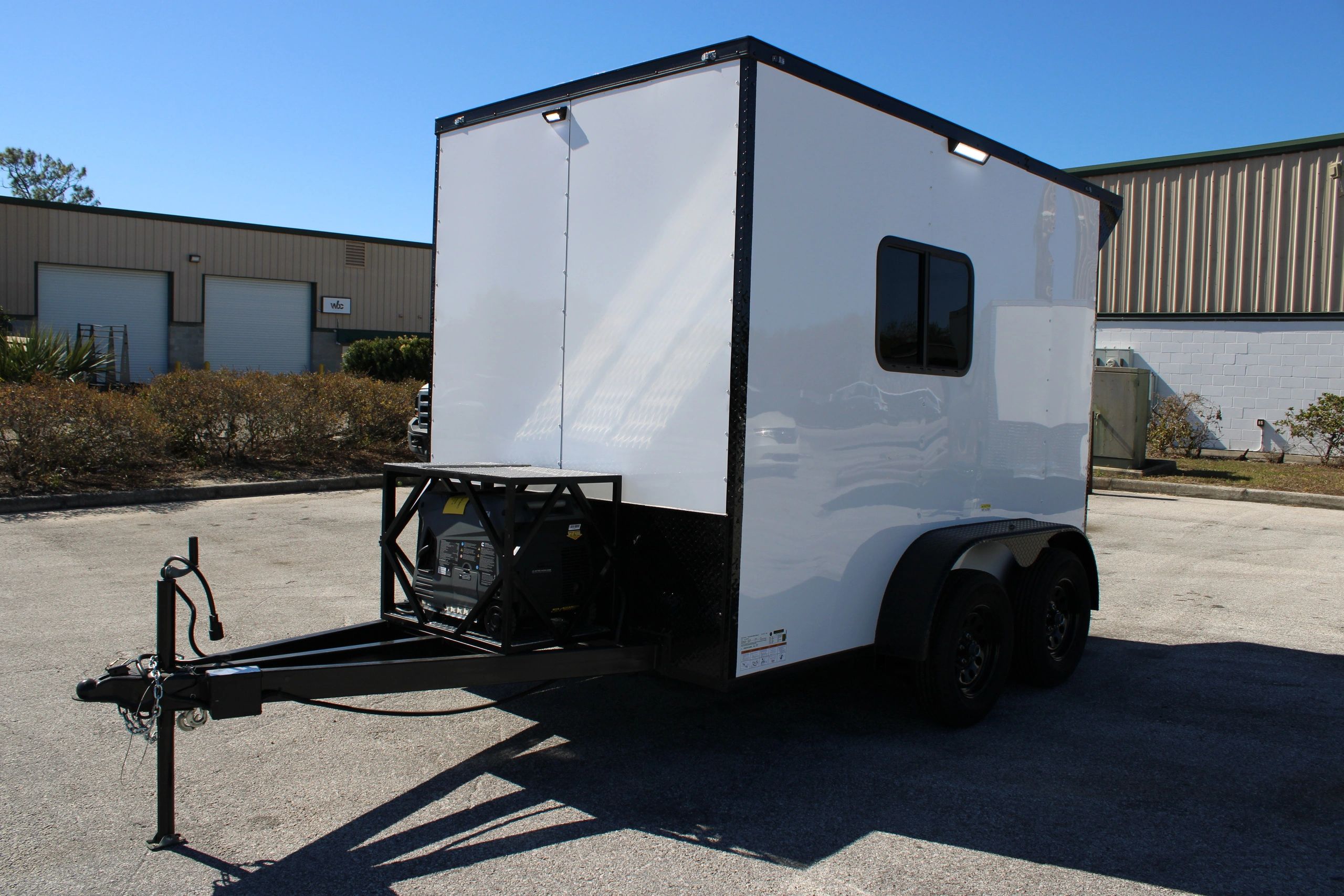 RS Brand Splicing Trailer